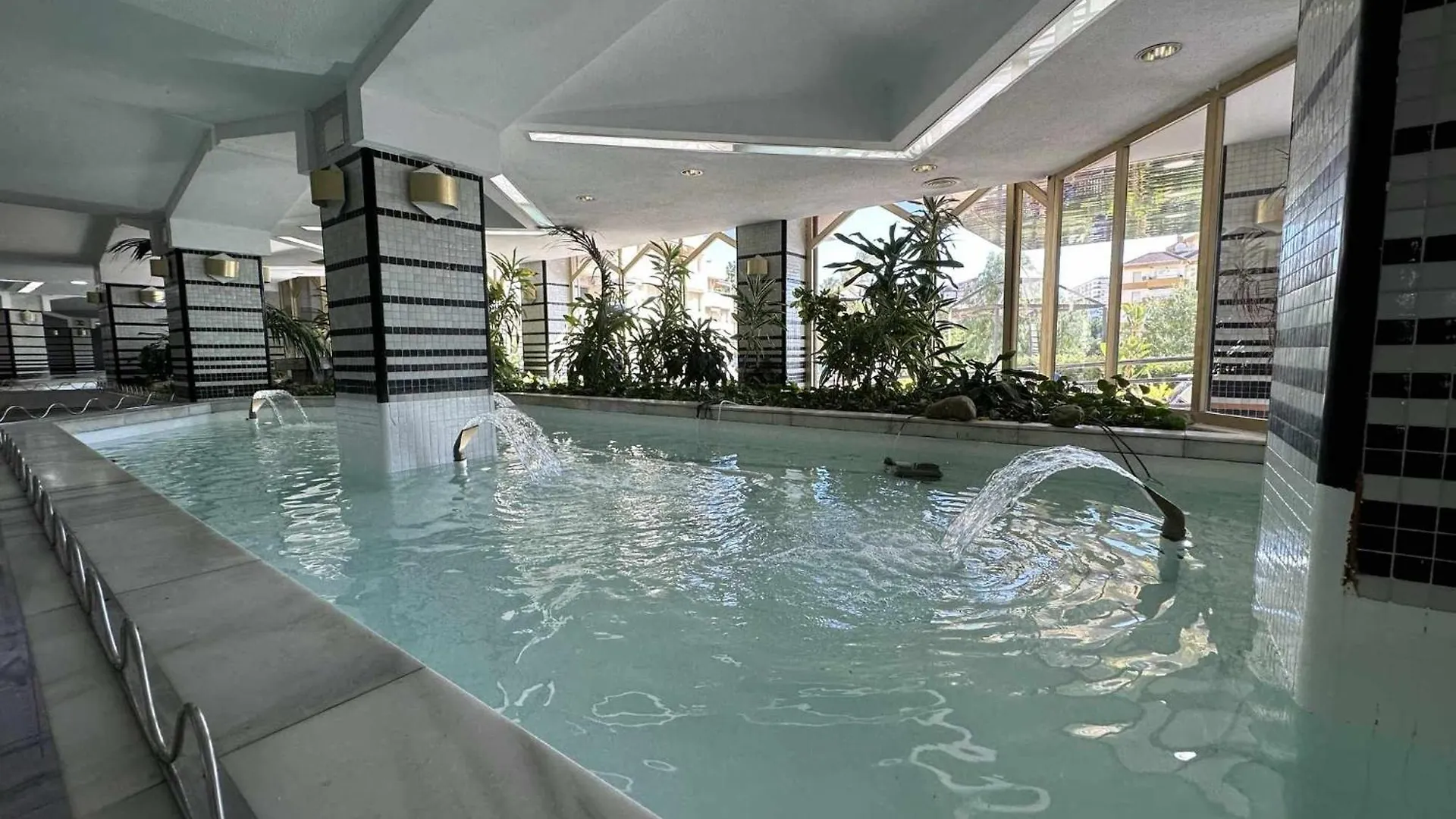 Апартаменты Luxury Frontal Al Mar Benalbeach Бенальмадена Испания